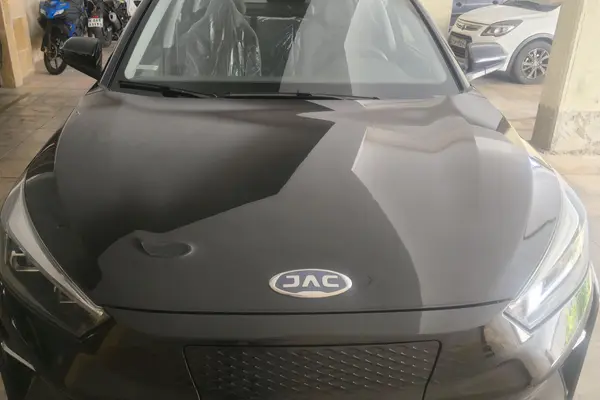 کی ام سی eJ7