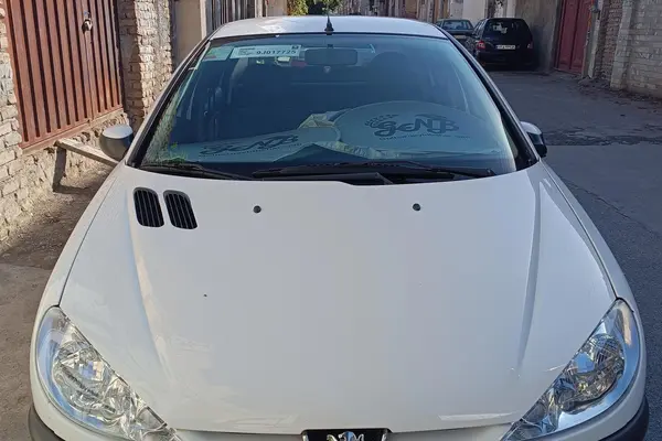 پژو 206 SD
