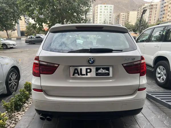 بی ام و X3