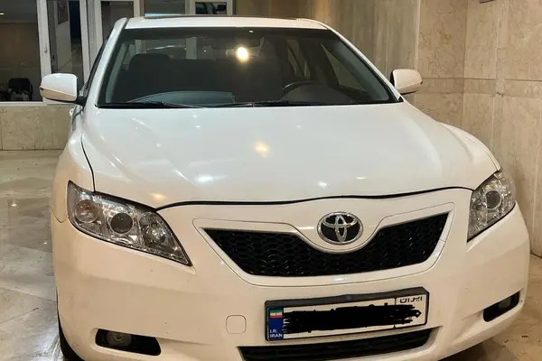 تویوتا کمری