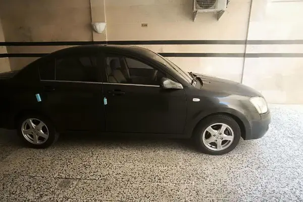 عکس ام وی ام 530