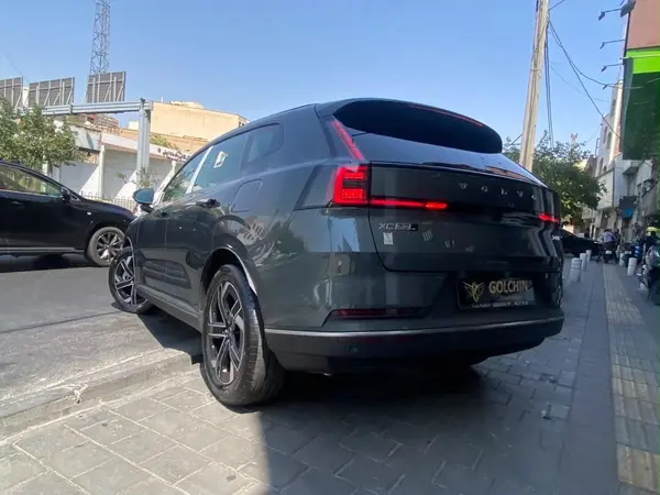عکس ولوو XC70