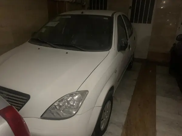 تیبا صندوق دار