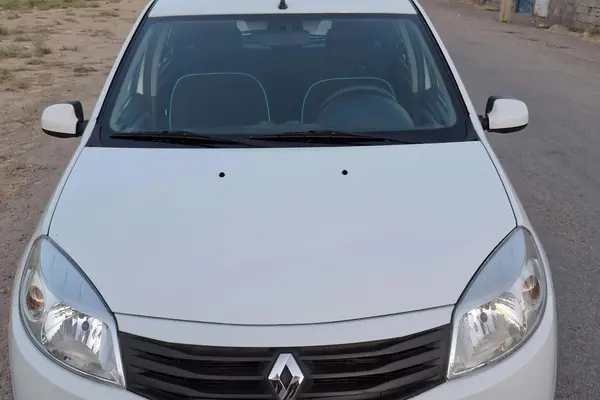 رنو ساندرو