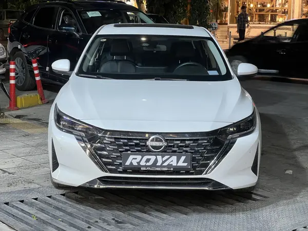 نیسان سیلفی e-POWER