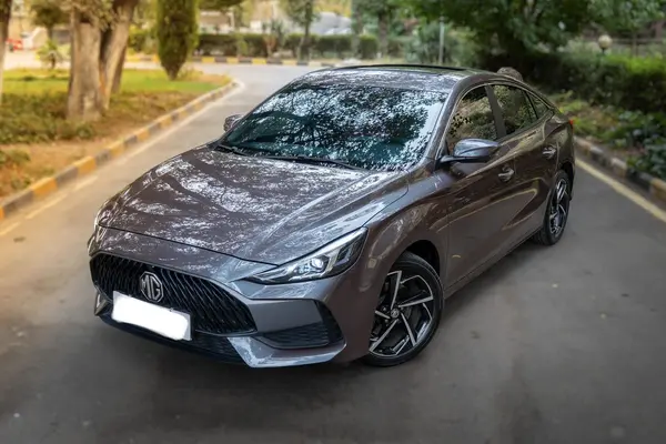 ام جی GT