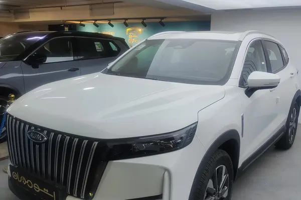 ام وی ام X77