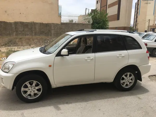 ام وی ام X33