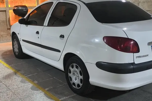 پژو 206 SD