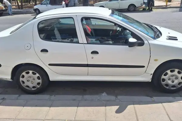 عکس پژو 206 SD