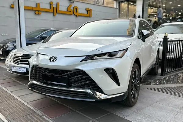 عکس تویوتا ونزا