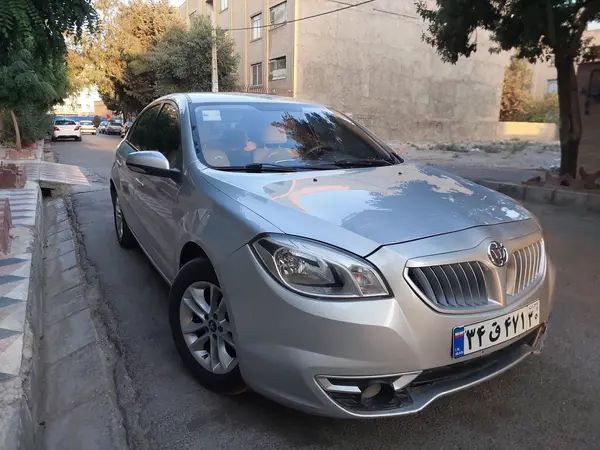 عکس برلیانس H330