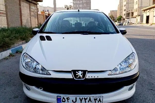 پژو 206