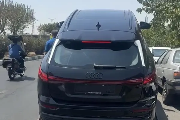 عکس آئودی Q5 e-tron