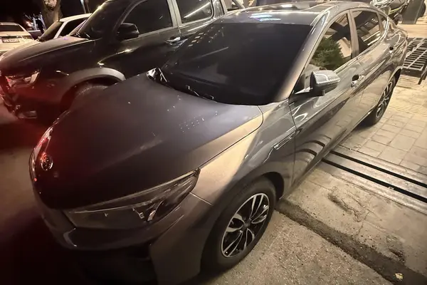 کی ام سی eJ7