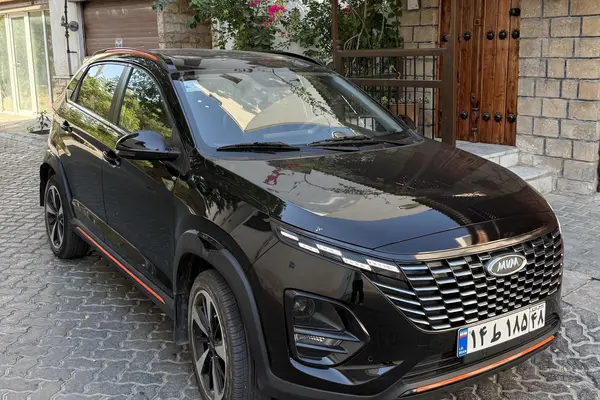 ام وی ام X33 کراس