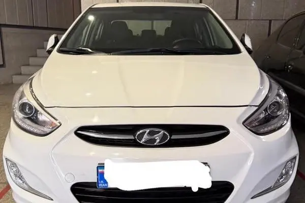عکس هیوندای اکسنت (مونتاژ)