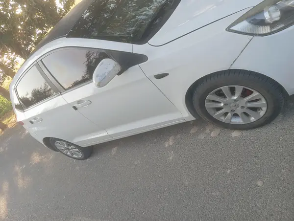 ام وی ام 315هاچ بک