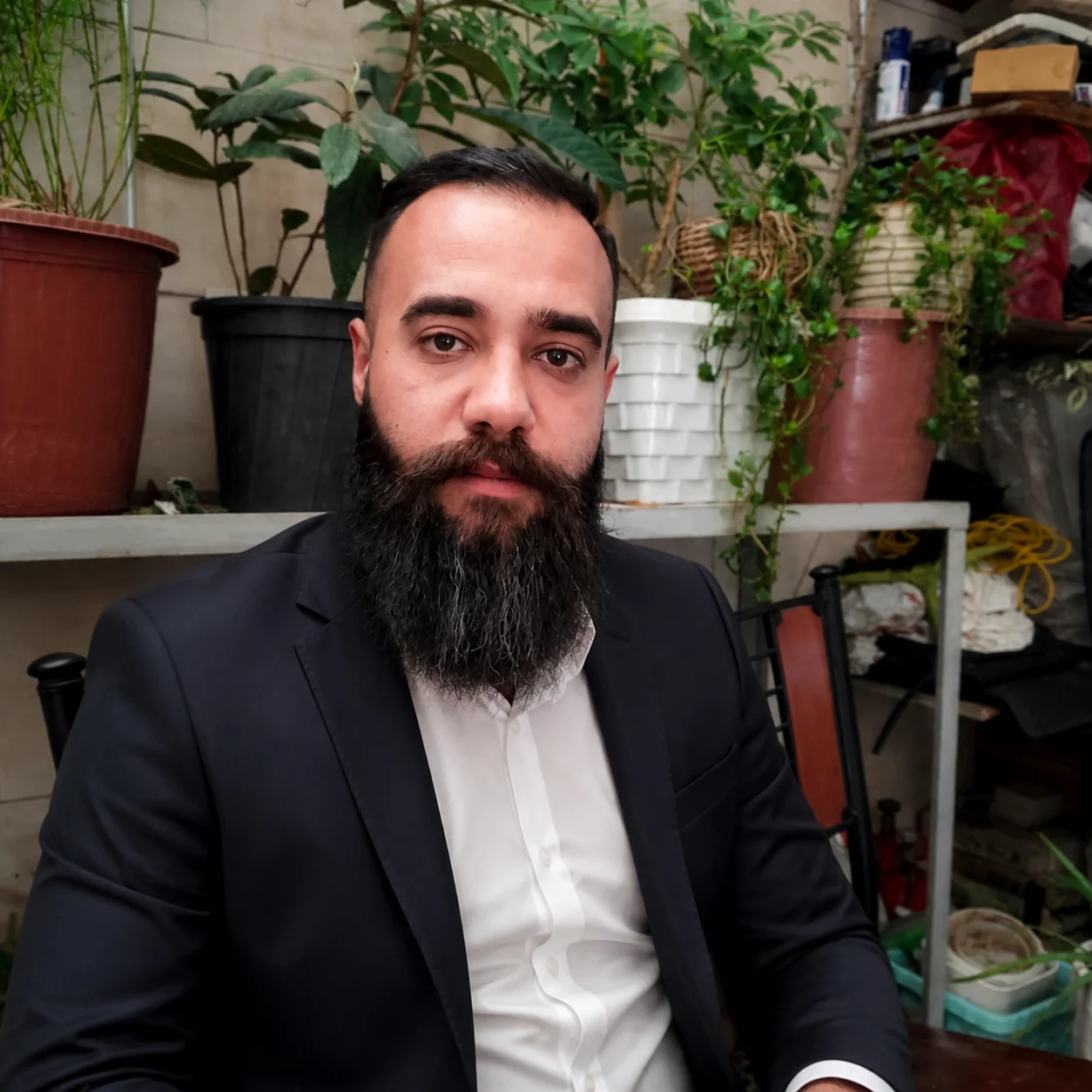 مدیر نمایشگاه اتو جی کار