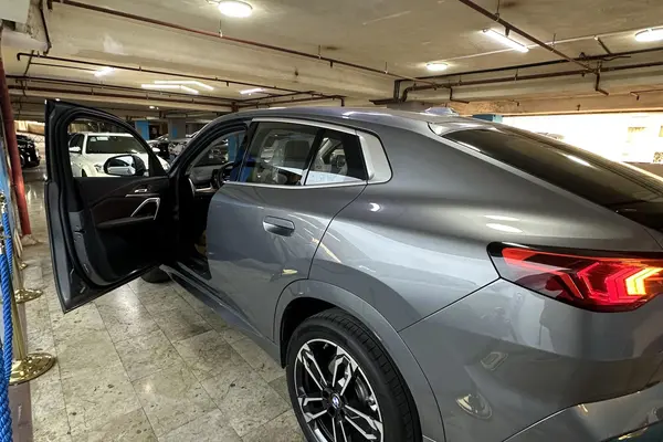 عکس بی ام و X2