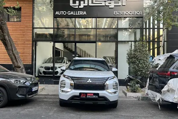میتسوبیشی اوتلندر
