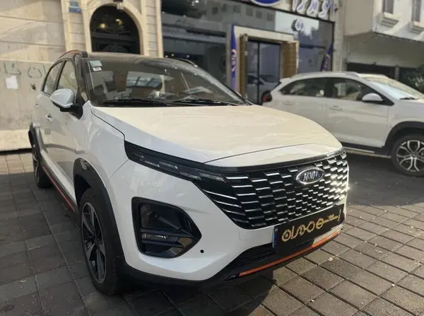 ام وی ام X33 کراس