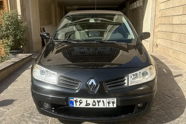 رنو مگان (مونتاژ)