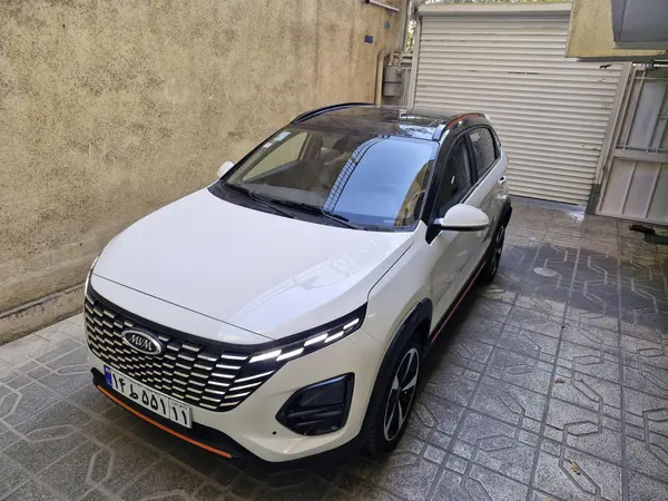 ام وی ام X33 کراس