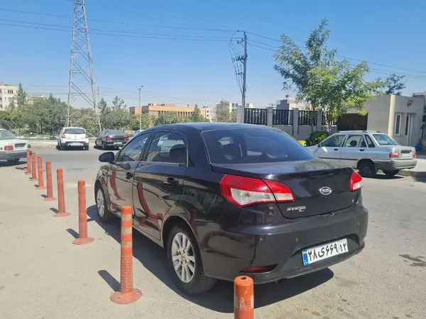 ام وی ام 315 صندوق دار
