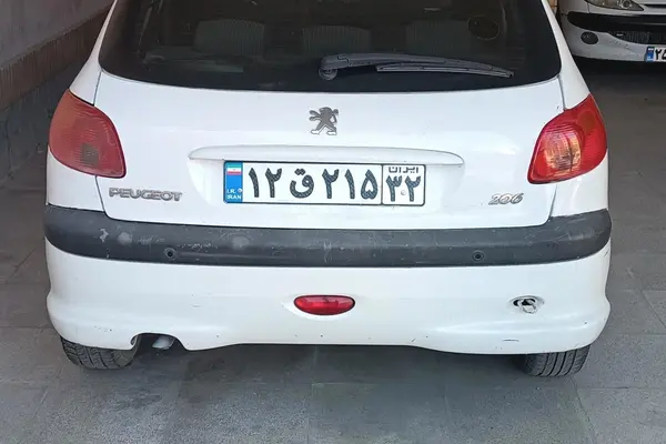 پژو 206