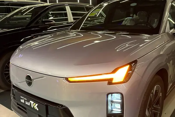 ولوو XC70