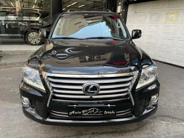 لکسوس LX