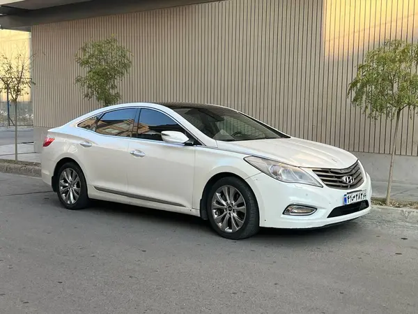 هیوندای آزرا (گرنجور)