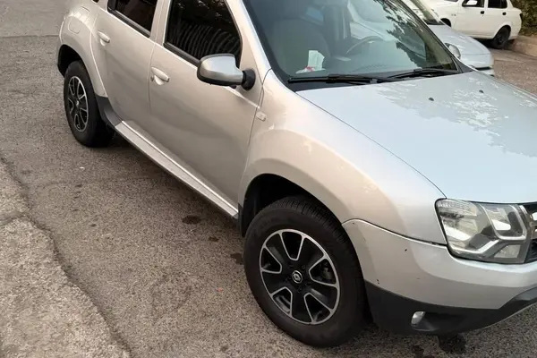 عکس رنو داستر