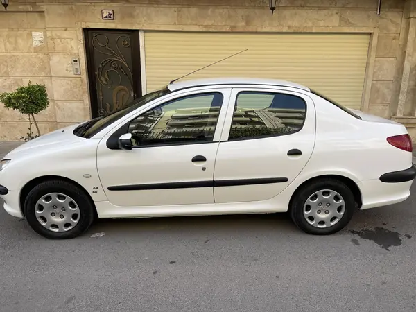 پژو 206 SD