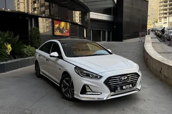 عکس هیوندای سوناتا هیبرید