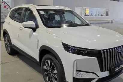 ام وی ام X77