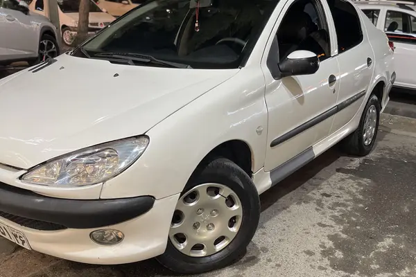 پژو 206 SD