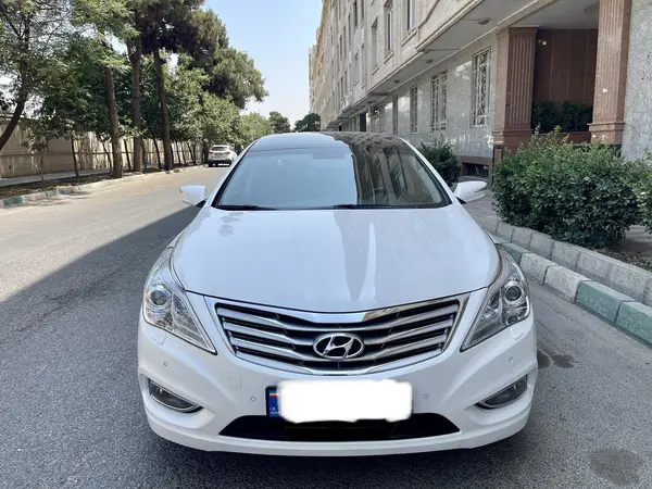 هیوندای آزرا (گرنجور)