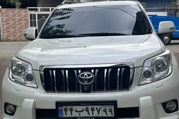 تویوتا پرادو دو در