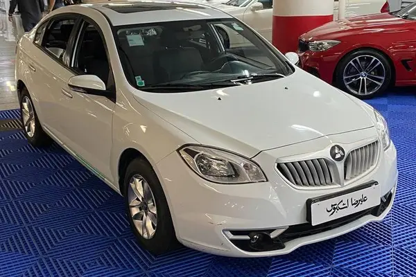 برلیانس H330