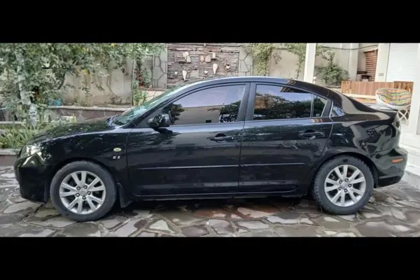 مزدا 3 قدیم
