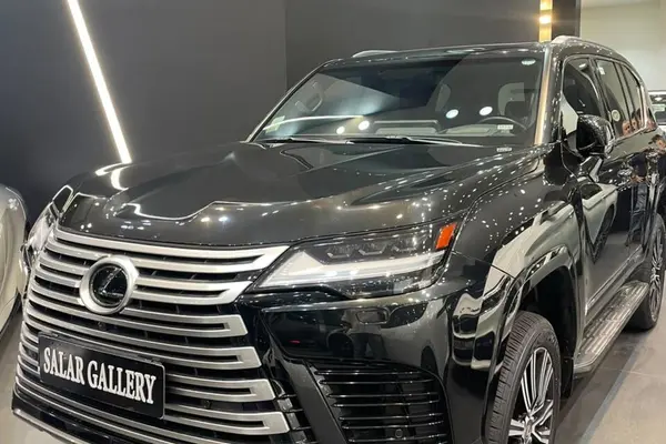 عکس لکسوس LX