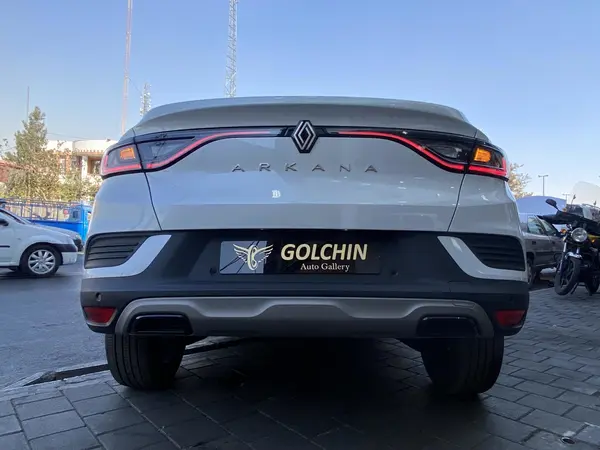 عکس رنو آرکانا XM3