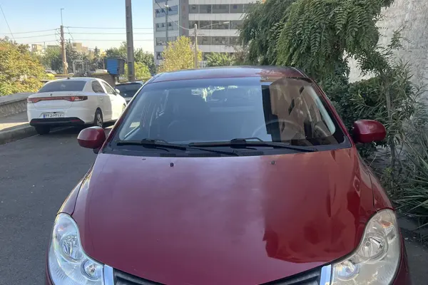 ام وی ام 315هاچ بک