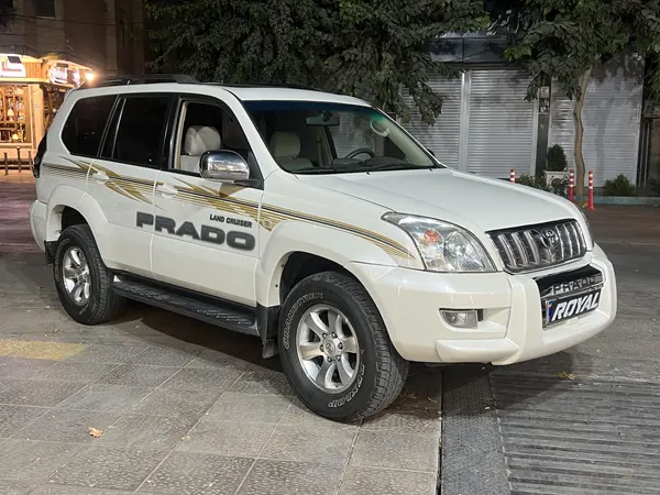 تویوتا پرادو  چهار در