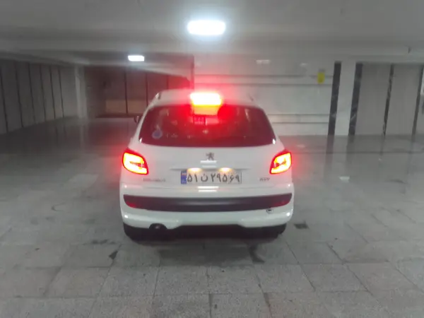 پژو 207