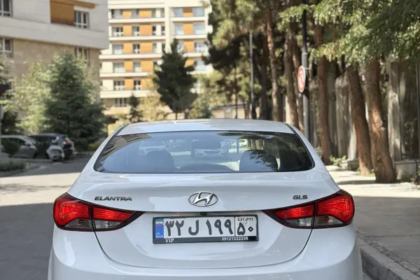 عکس هیوندای النترا