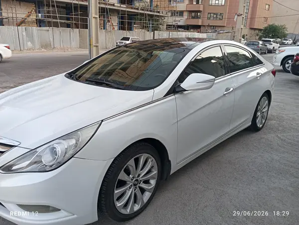 عکس هیوندای سوناتا