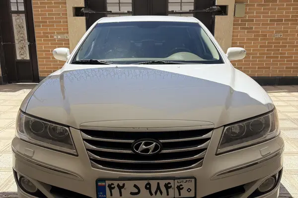 هیوندای آزرا (گرنجور)